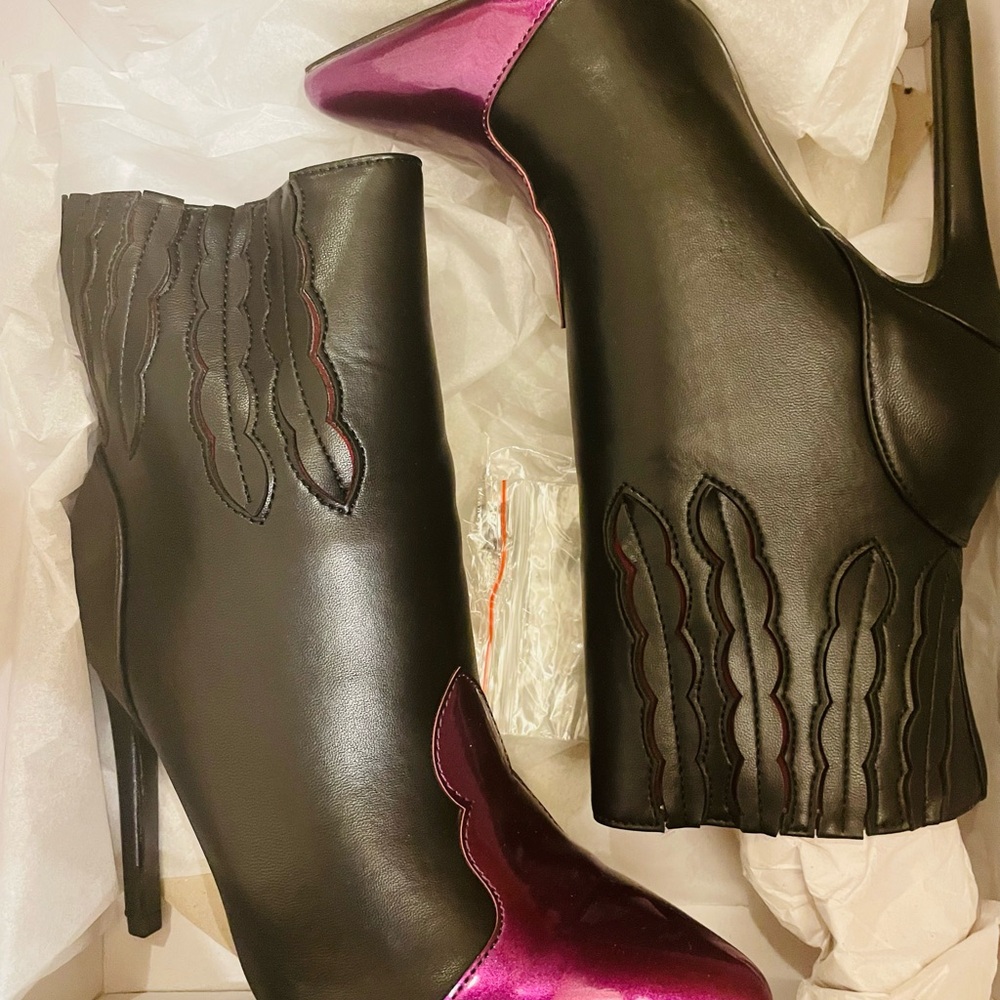 Disney The Little Mermaid Ursula Sea Witch  Black and Pink Heeled Boots